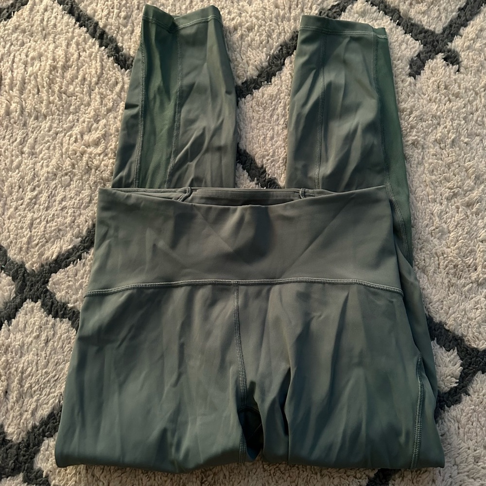 Lululemon train times leggings